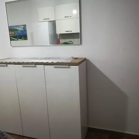 One Bedroom By The Seaside 아파트